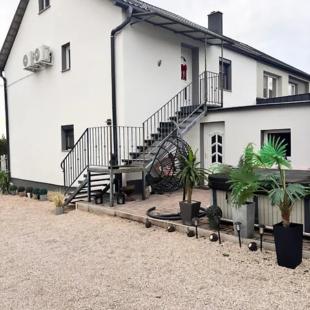 Csobogo Daire Kestel